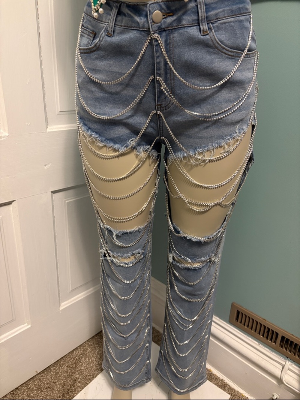 Hot & Delicious Light Blue Distressed Jeans with Silver Chain Drapes
